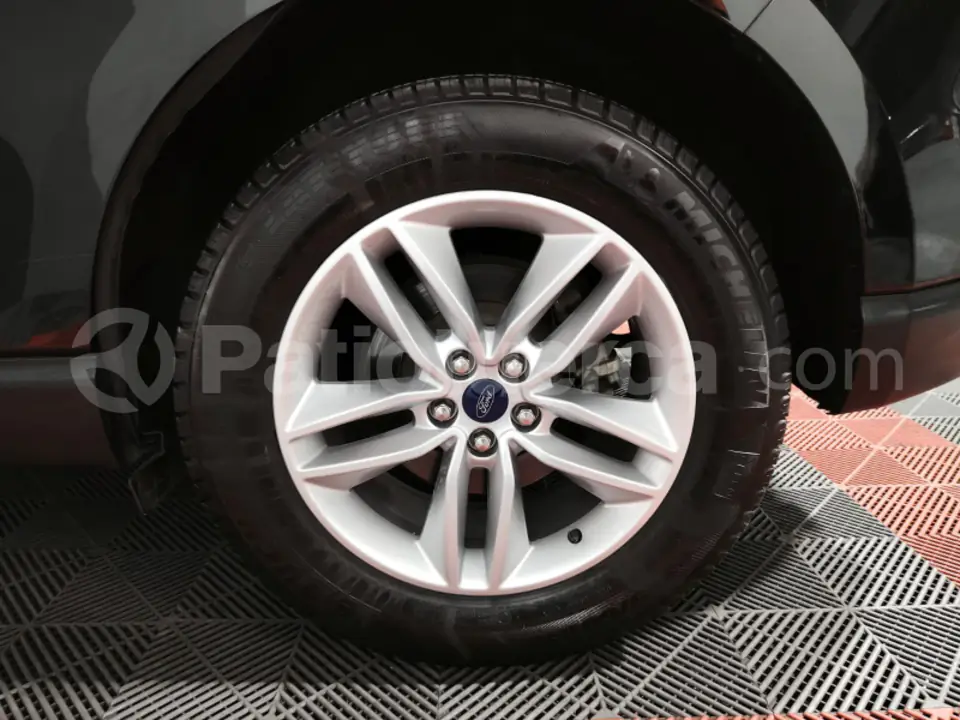 Foto 31 de Ford Edge