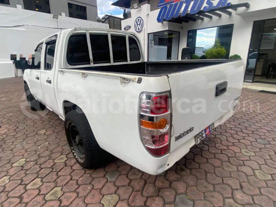 Foto 6 de Mazda BT-50 CD 4x2