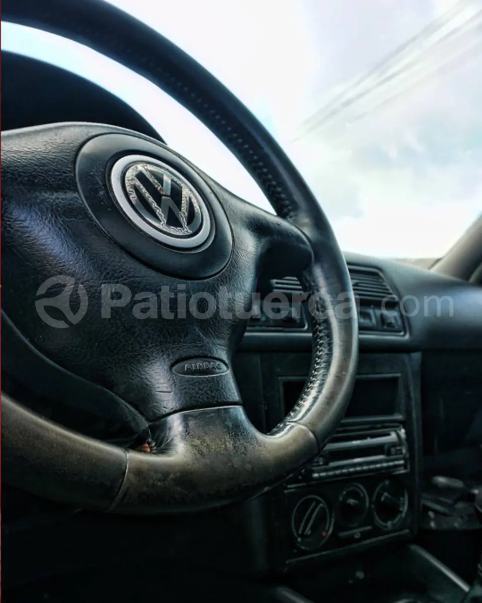 Foto 10 de Volkswagen Golf