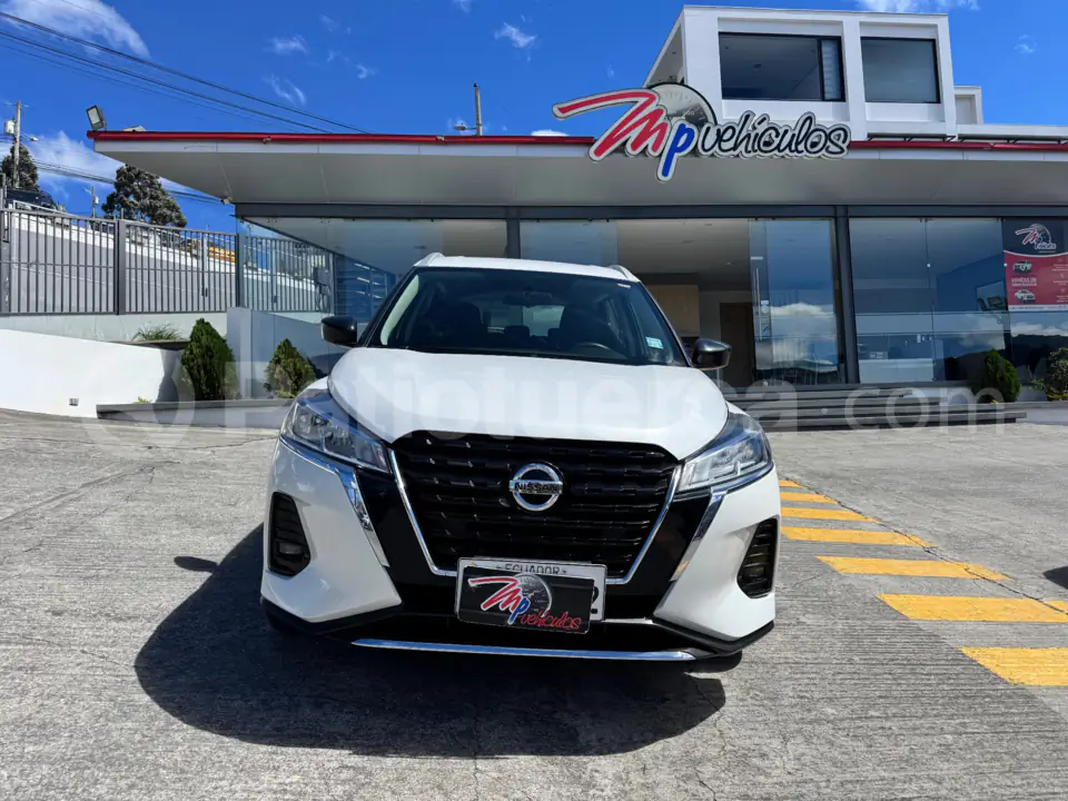 Foto 1 de Nissan Kicks Drive