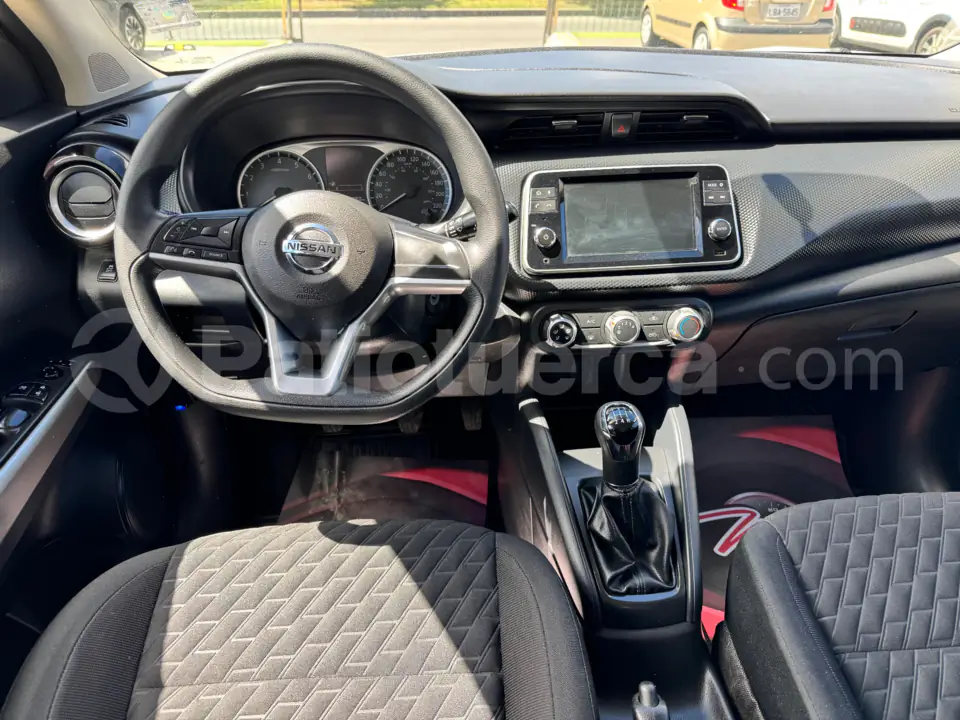 Foto 7 de Nissan Kicks Drive