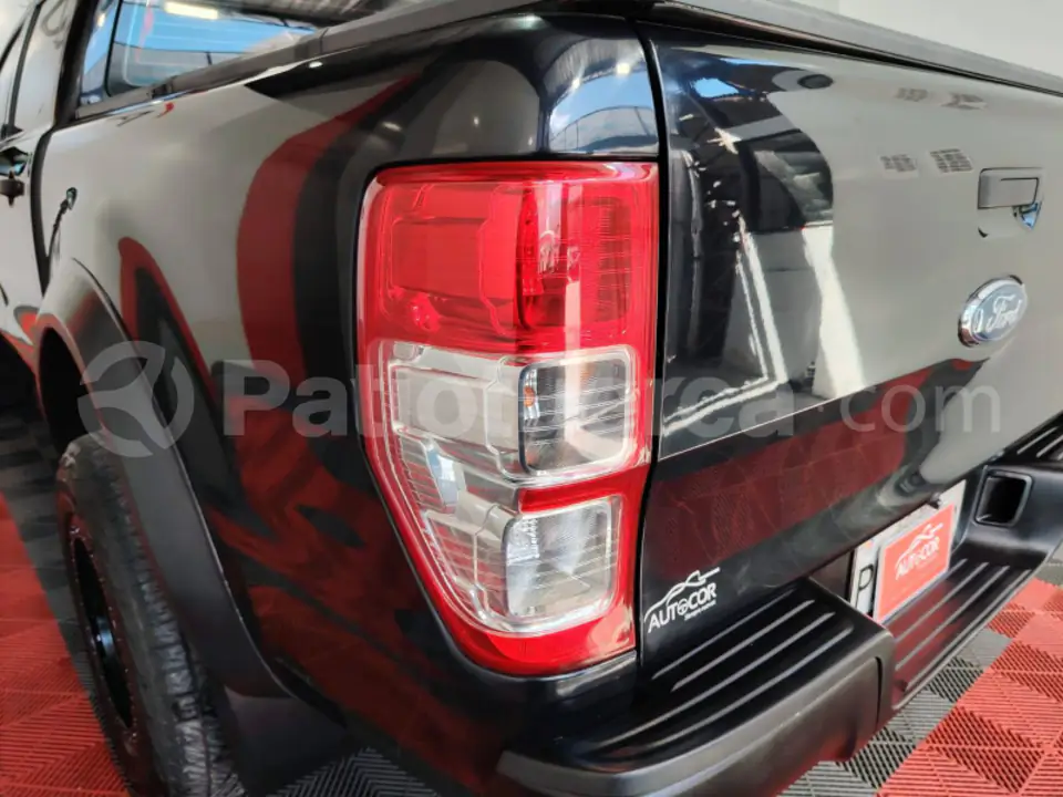 Foto 23 de Ford RANGER XL