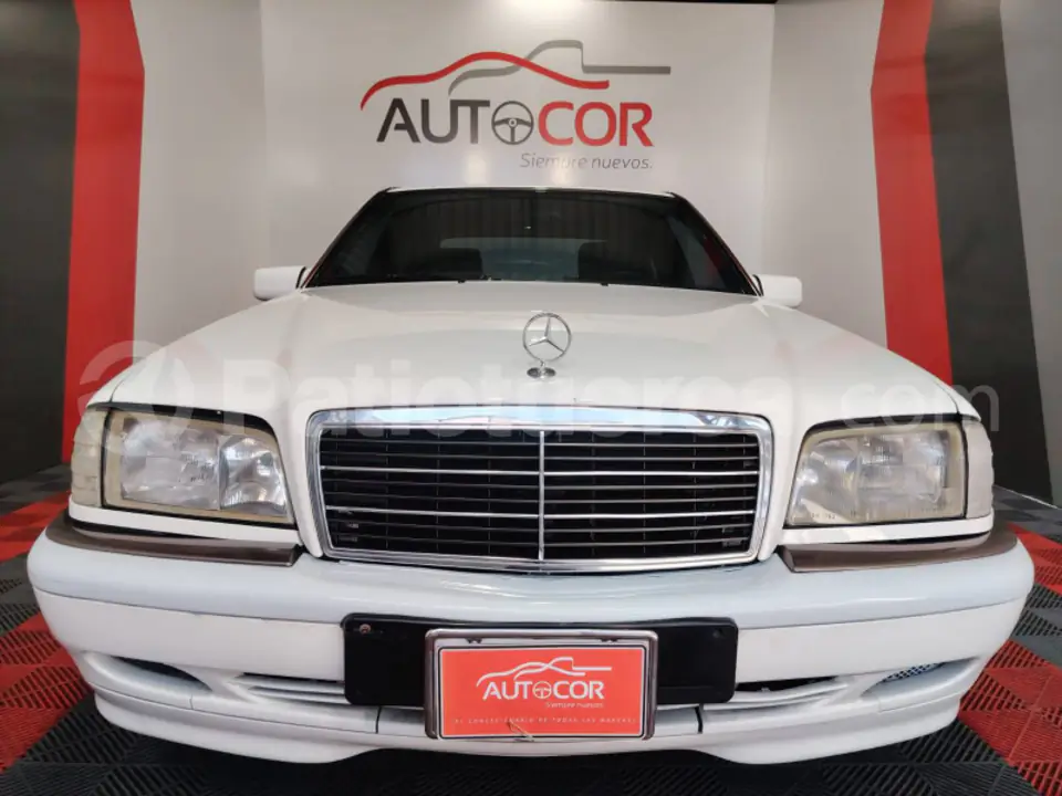Foto 2 de Mercedes Benz C200