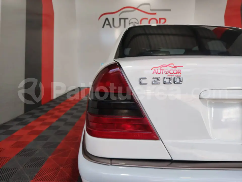Foto 8 de Mercedes Benz C200