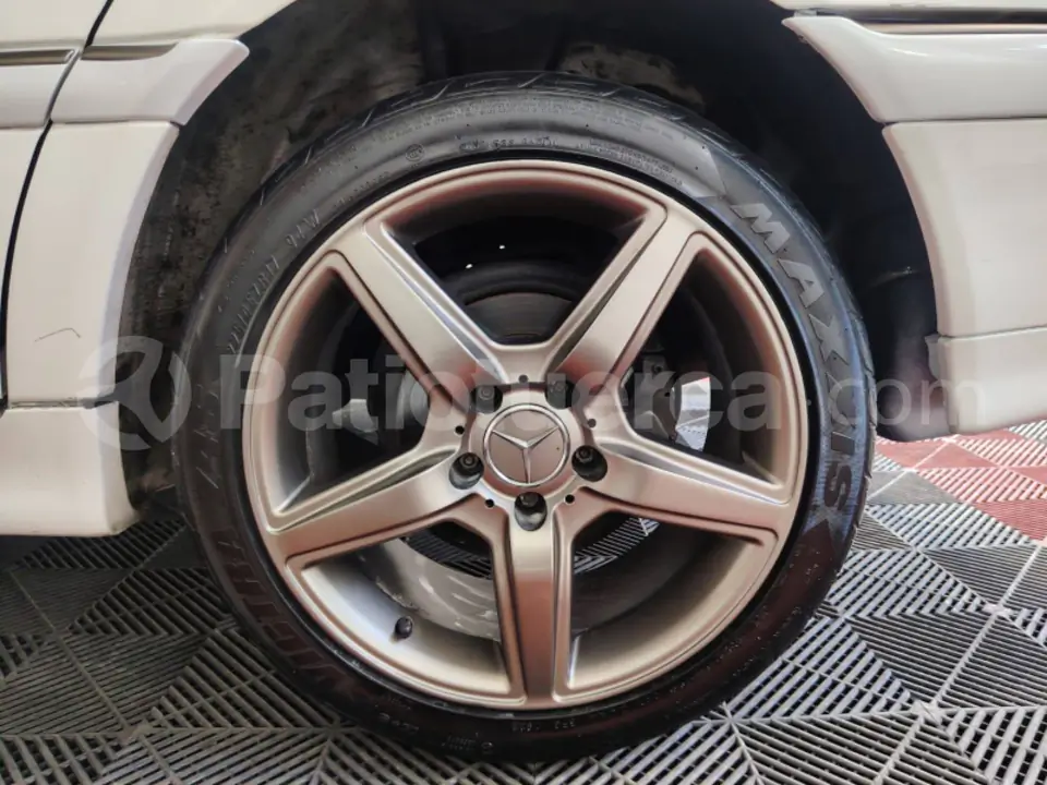 Foto 9 de Mercedes Benz C200