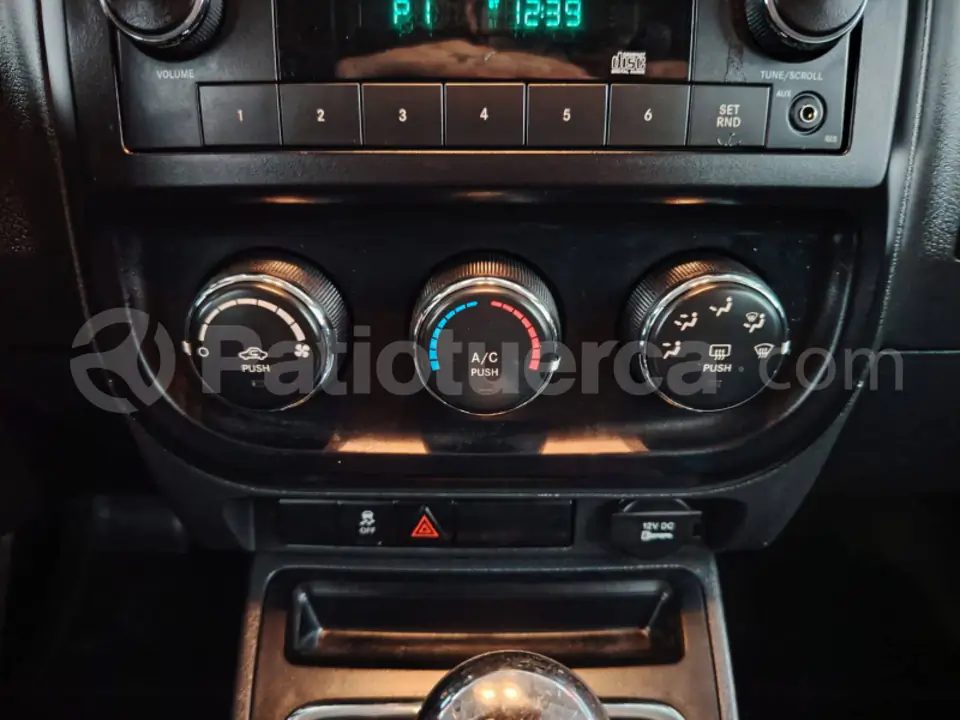 Foto 15 de Jeep Compass Sport