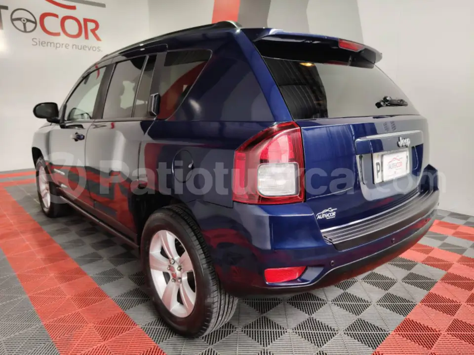 Foto 22 de Jeep Compass Sport