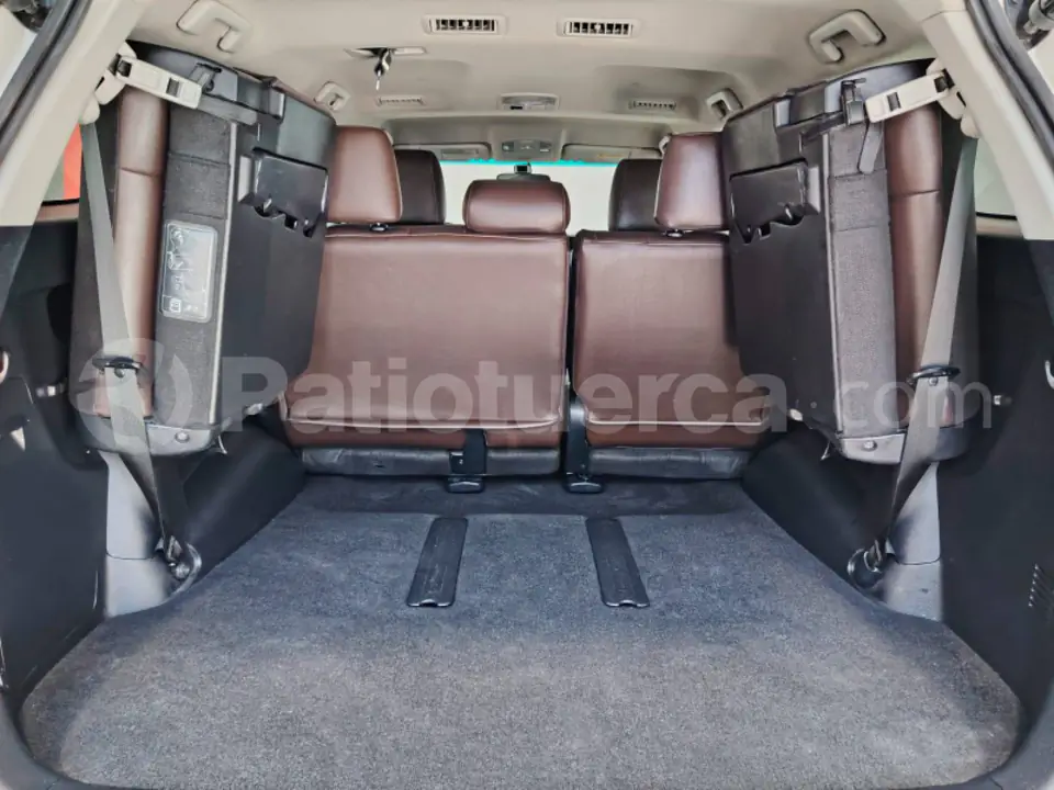 Foto 26 de Toyota New Fortuner