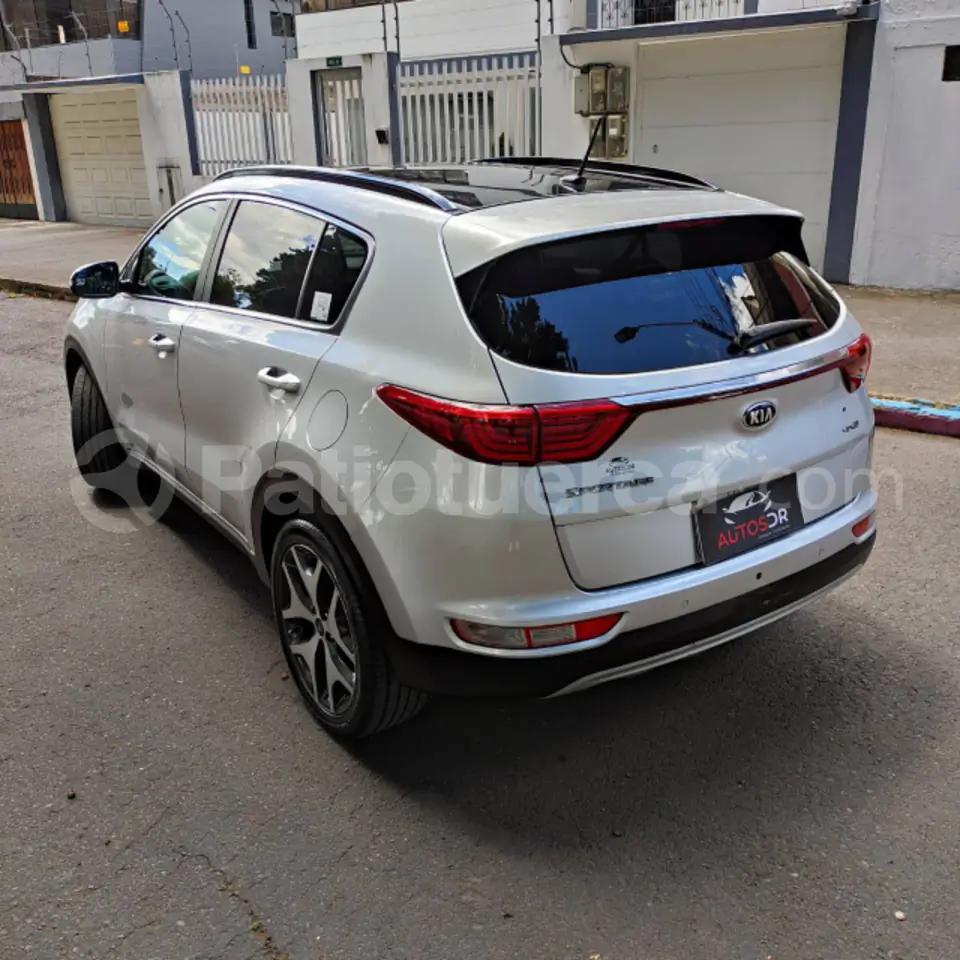 Foto 3 de Kia SPORTAGE GT LINE