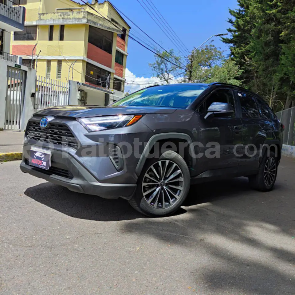 Foto 4 de Toyota RAV 4 XLE