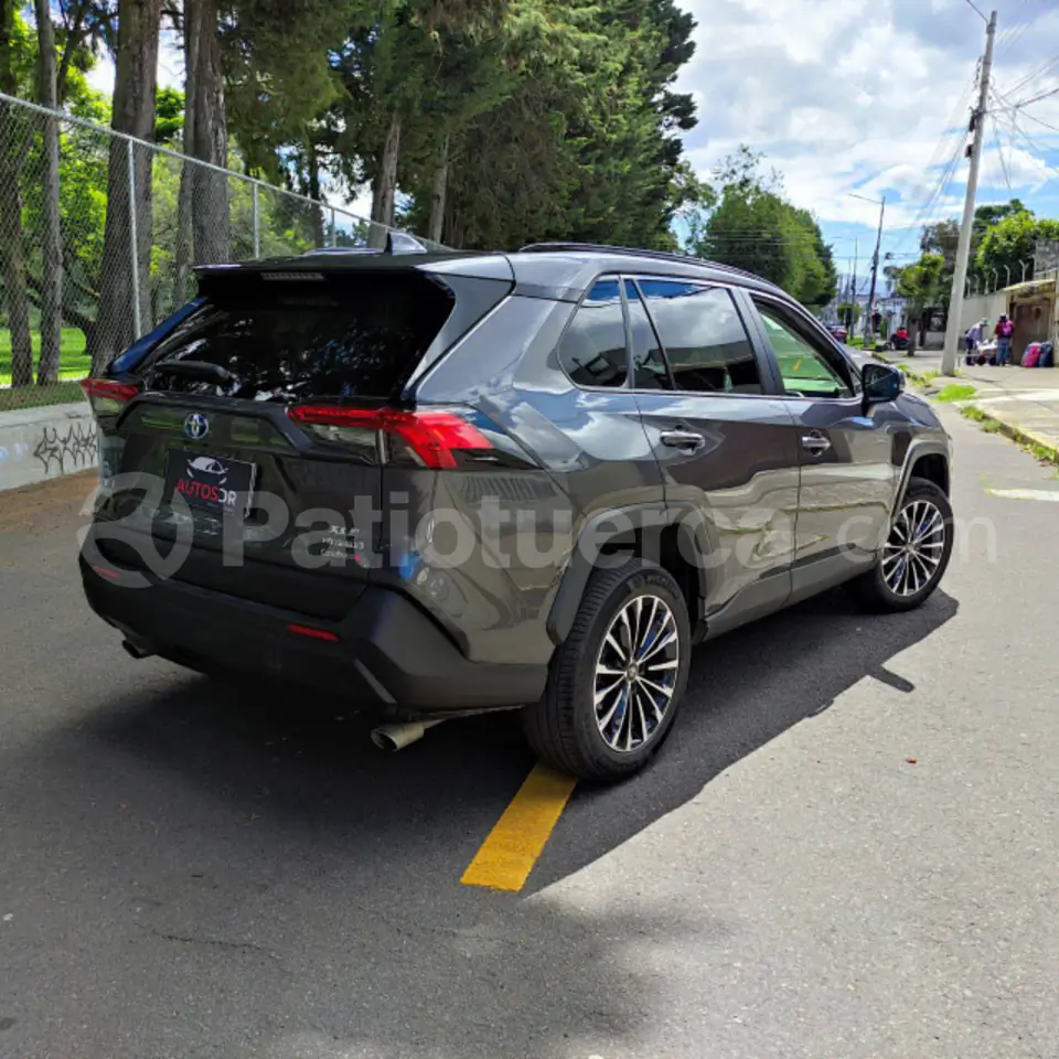 Foto 8 de Toyota RAV 4 XLE