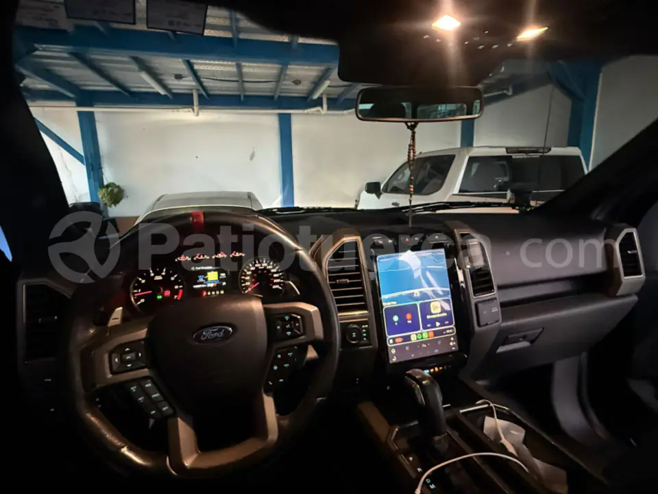 Foto 7 de Ford F150 Raptor AC