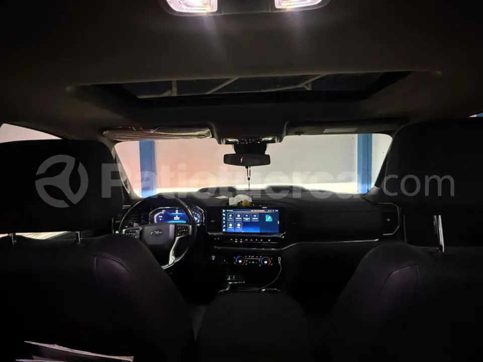 Foto 6 de Chevrolet Silverado Trailboss Z71 AC
