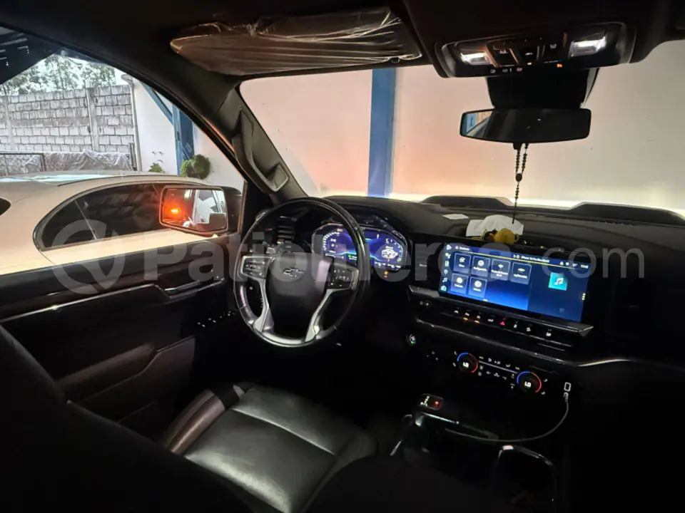 Foto 9 de Chevrolet Silverado Trailboss Z71 AC