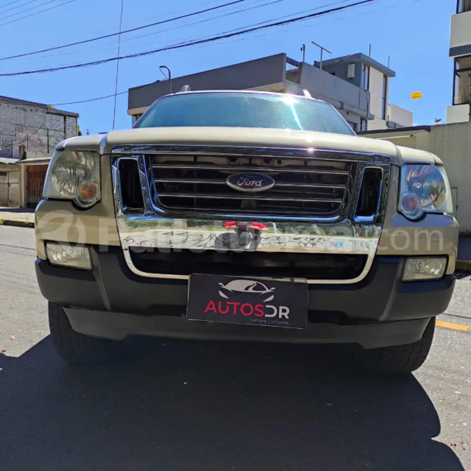Foto 2 de Ford Explorer Sport Trac