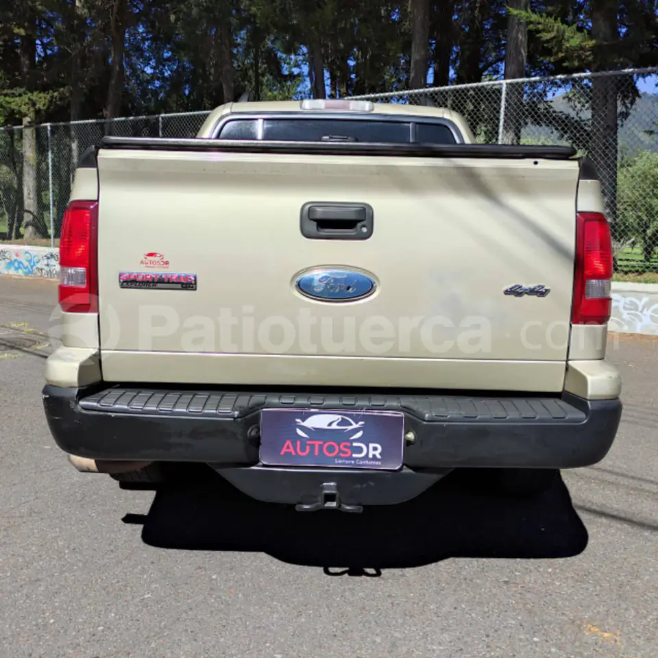 Foto 10 de Ford Explorer Sport Trac