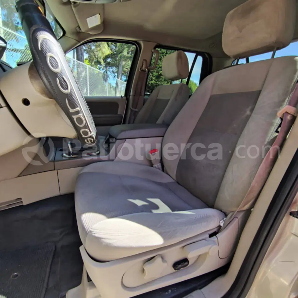Foto 14 de Ford Explorer Sport Trac
