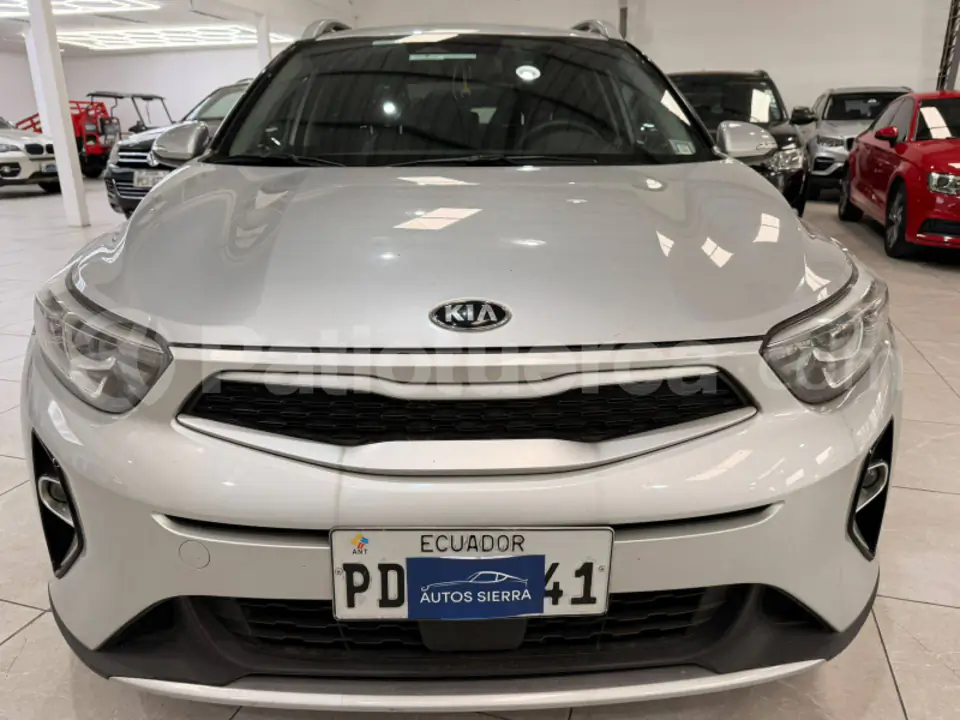 Foto 2 de Kia Stonic LX