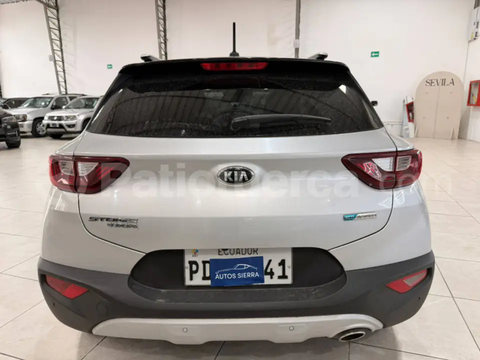 Foto 10 de Kia Stonic LX