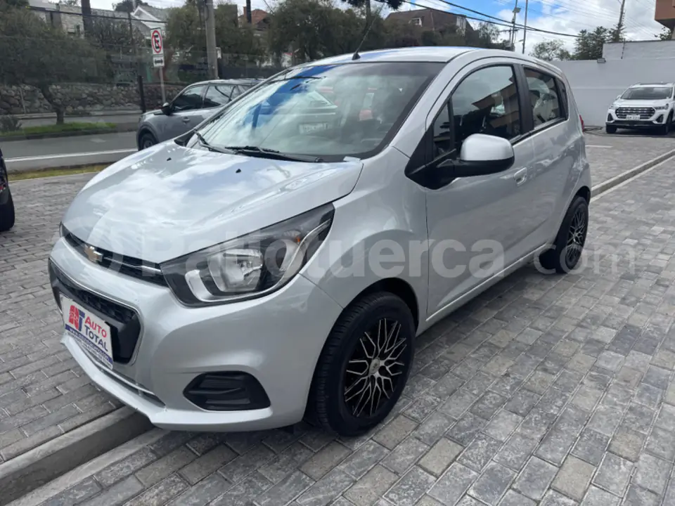 Foto 1 de Chevrolet Spark GT