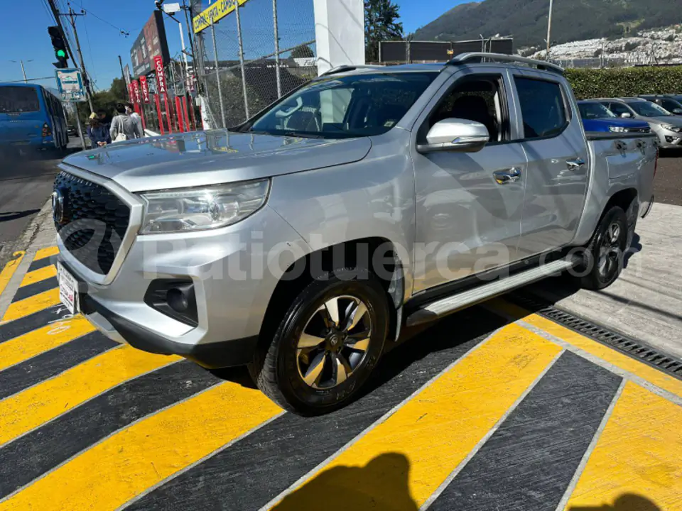 Foto 1 de Changan HUNTER