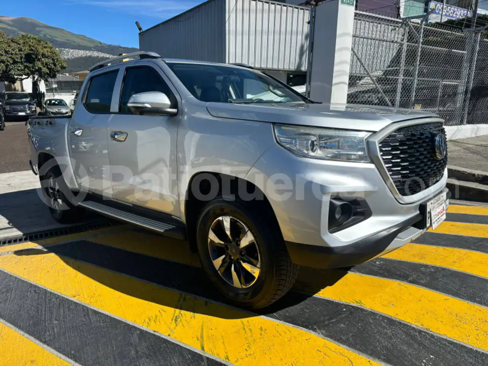 Foto 3 de Changan HUNTER