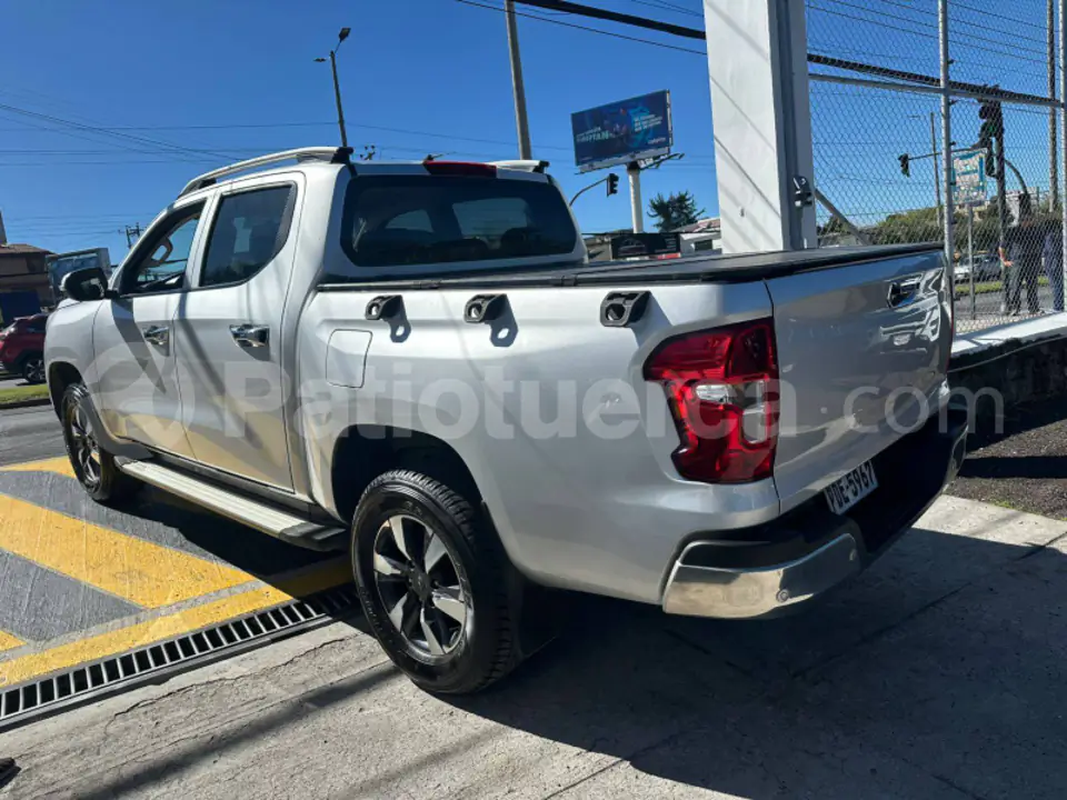 Foto 4 de Changan HUNTER