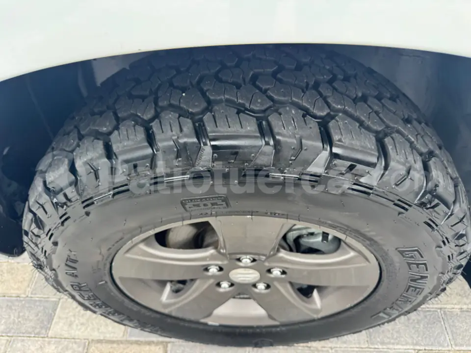 Foto 3 de Suzuki Grand Vitara SZ