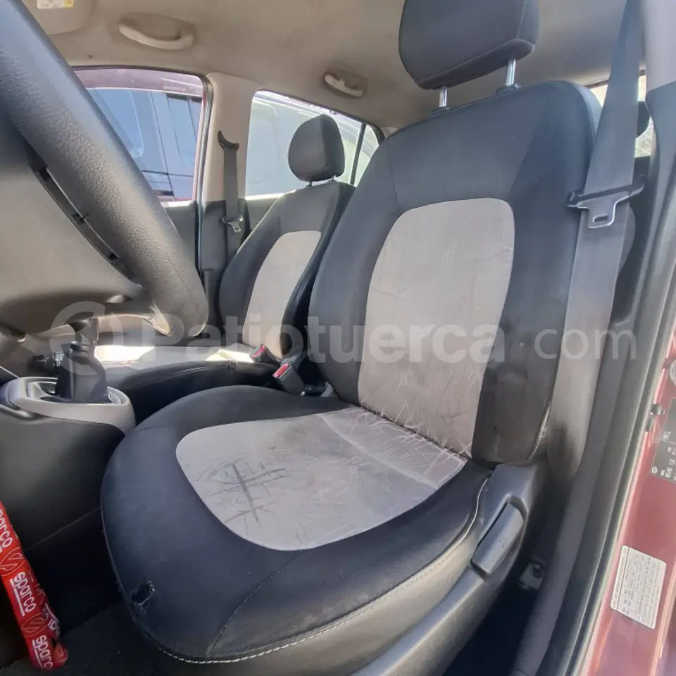 Foto 6 de Hyundai Grand I10 HB
