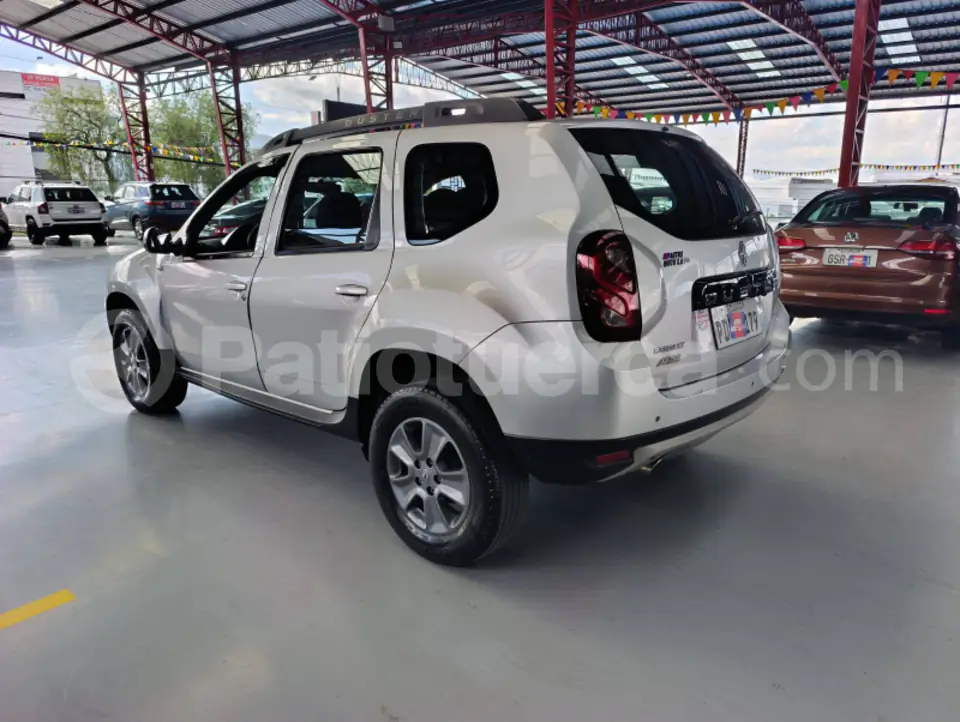 Foto 2 de Renault DUSTER INTENS