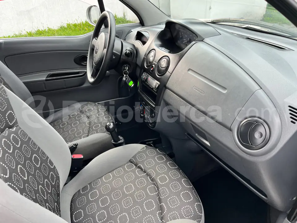 Foto 10 de Chevrolet Spark Life
