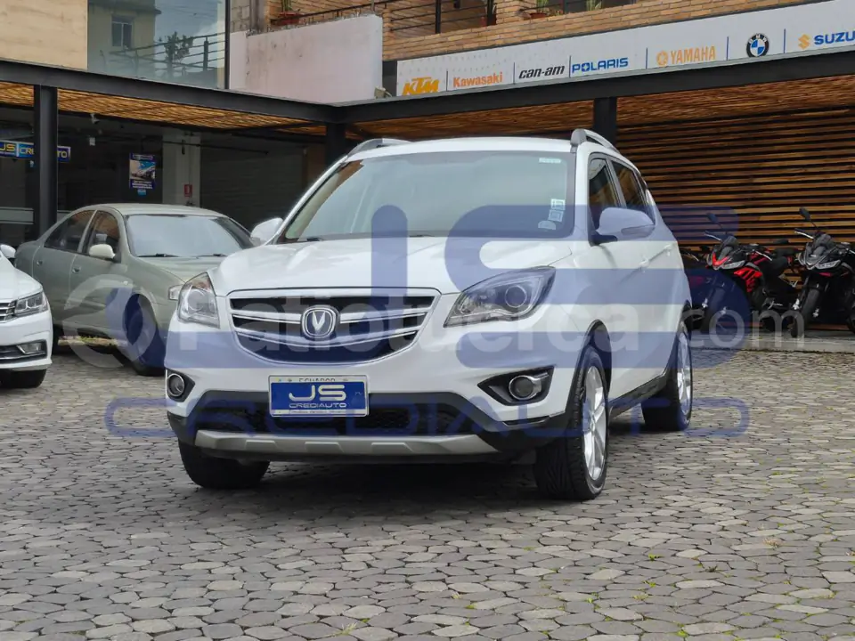 Foto 2 de Changan CS35