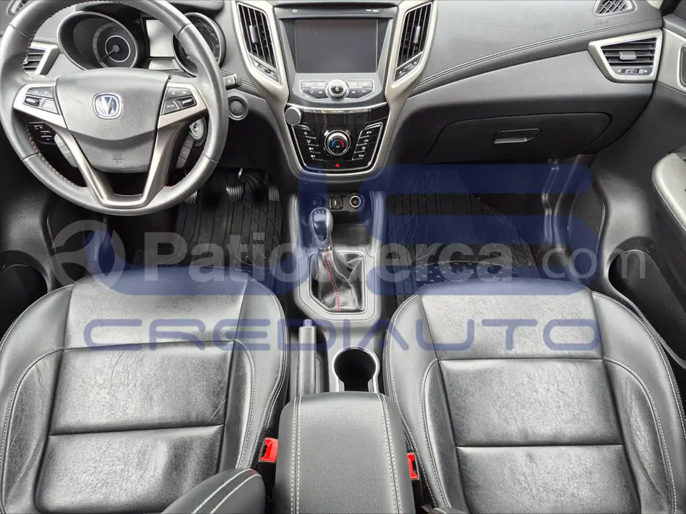Foto 10 de Changan CS35