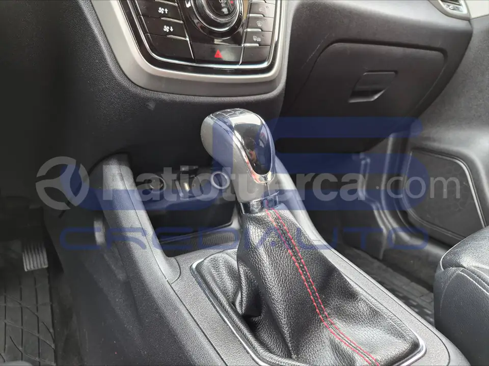 Foto 11 de Changan CS35