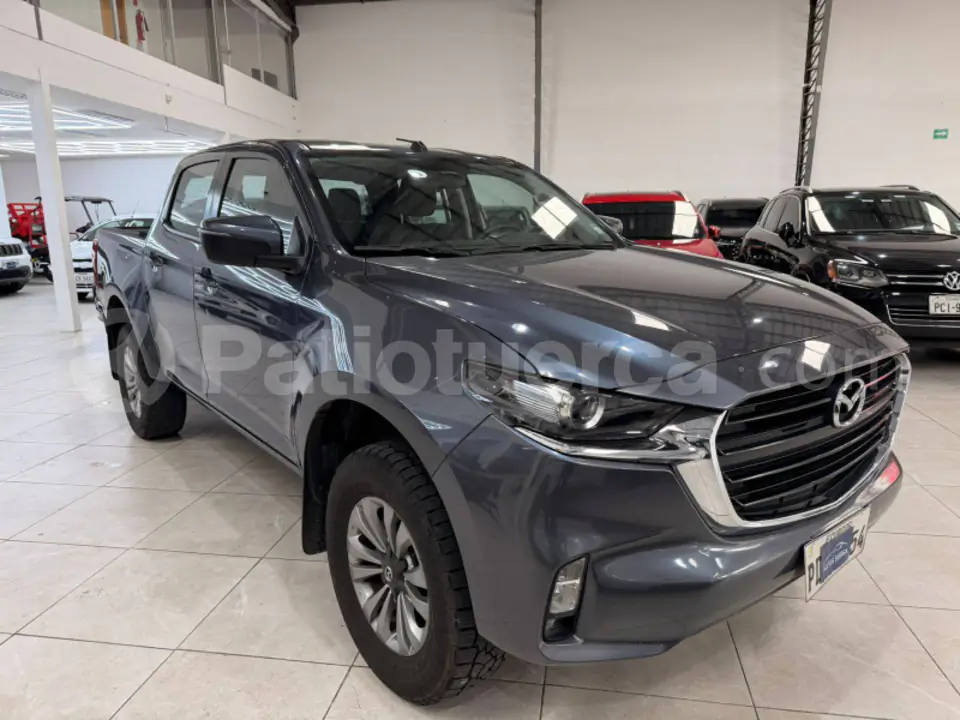 Foto 3 de Mazda New BT-50