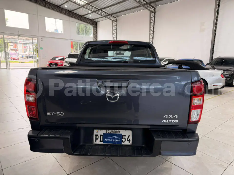 Foto 10 de Mazda New BT-50