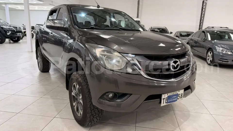 Foto 3 de Mazda New BT-50