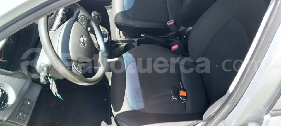 Foto 8 de Hyundai Grand I10 HB