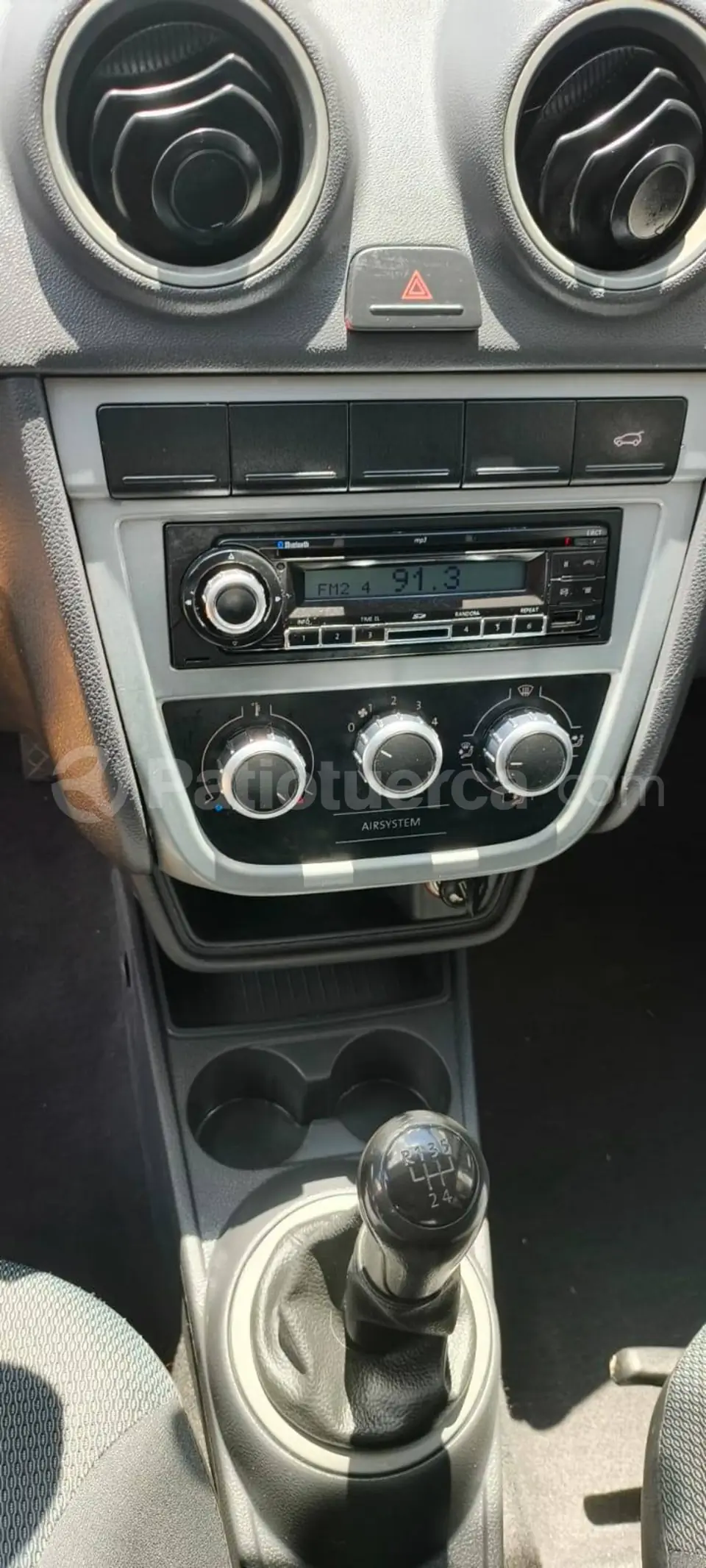 Foto 10 de Volkswagen GOL 1.6