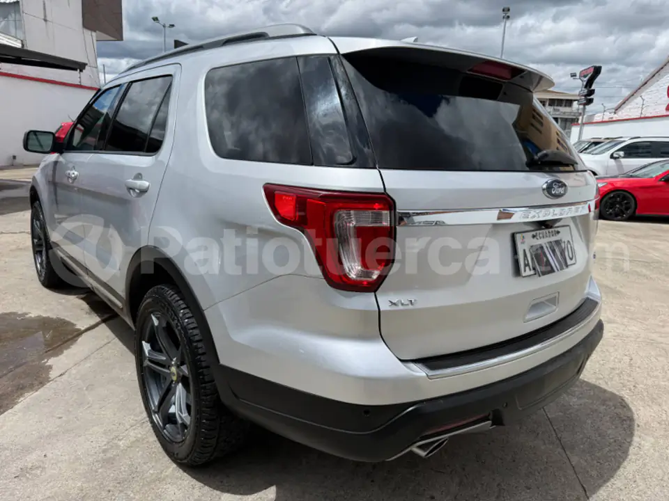 Foto 4 de Ford Explorer XLT
