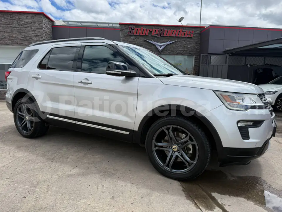 Foto 6 de Ford Explorer XLT