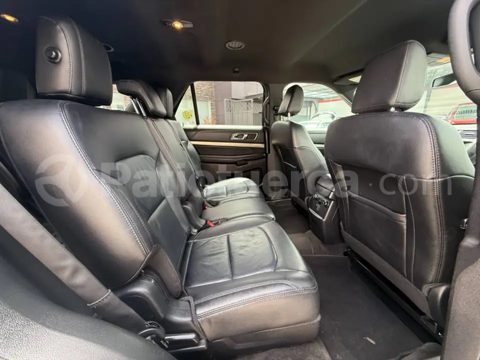 Foto 17 de Ford Explorer XLT