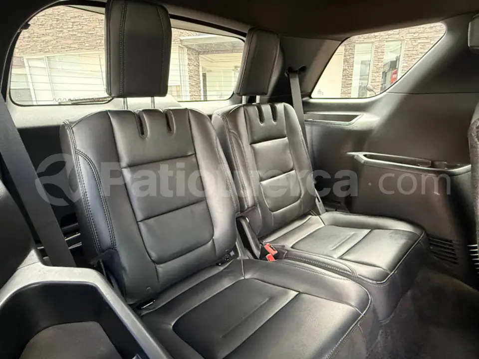Foto 20 de Ford Explorer XLT