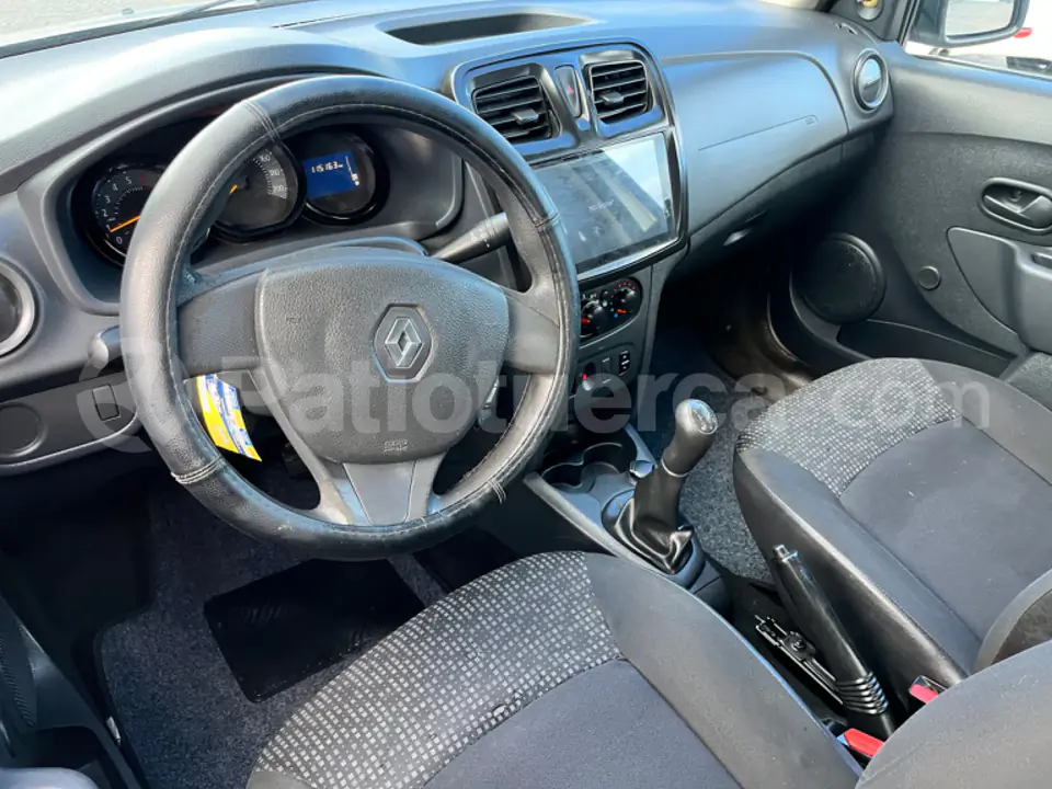 Foto 6 de Renault Logan Life