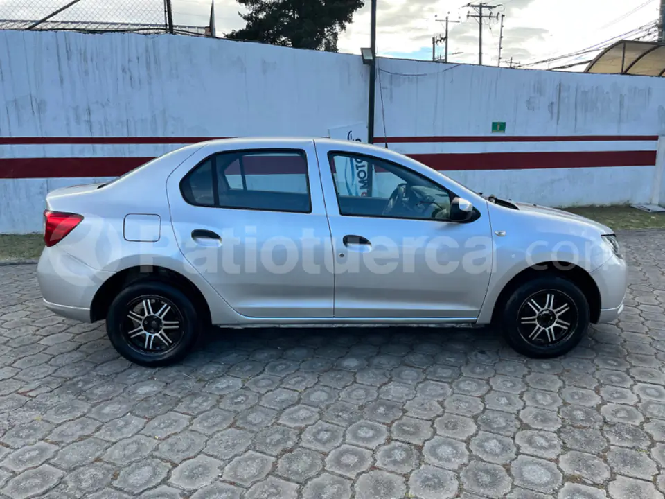Foto 9 de Renault Logan Life