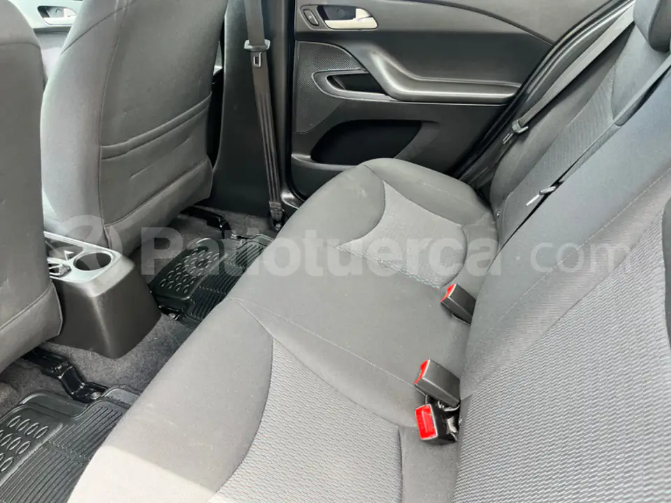 Foto 7 de Chevrolet SAIL LS