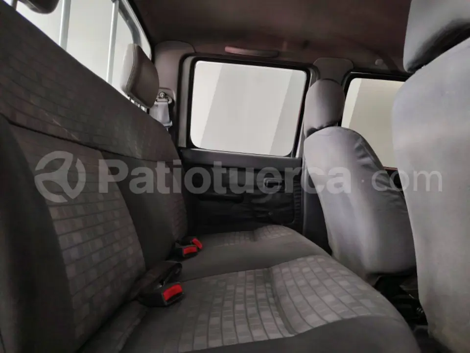 Foto 18 de Nissan Frontier