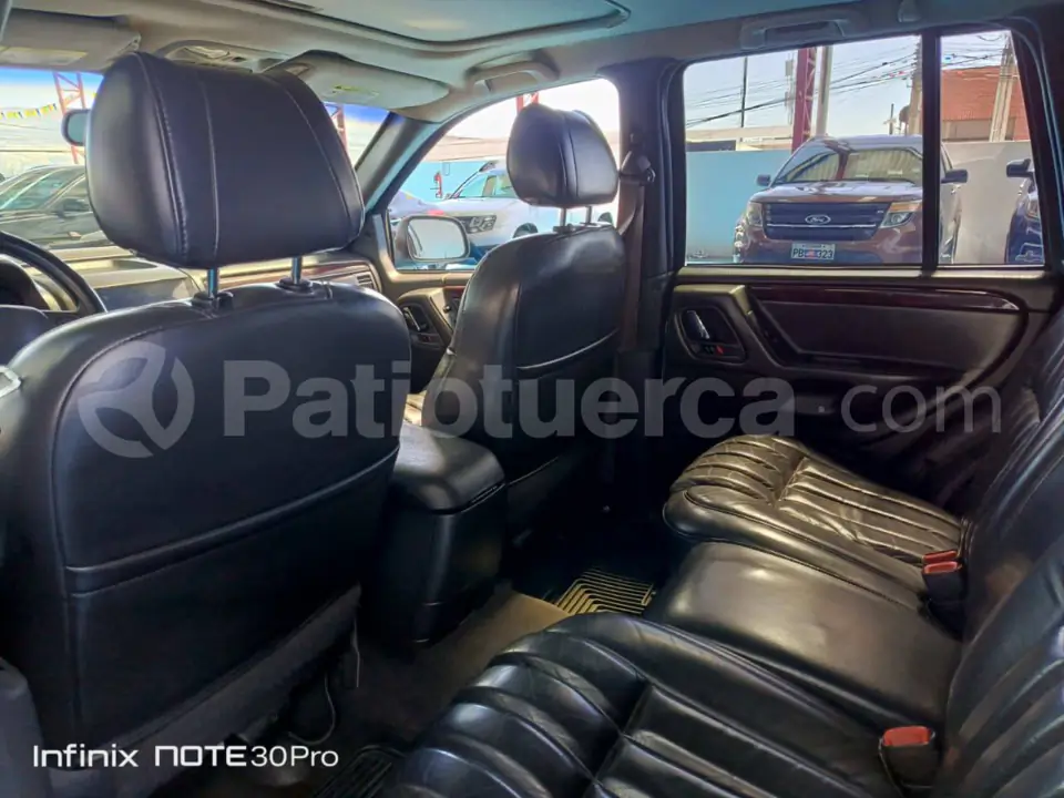 Foto 8 de Jeep Cherokee Limited