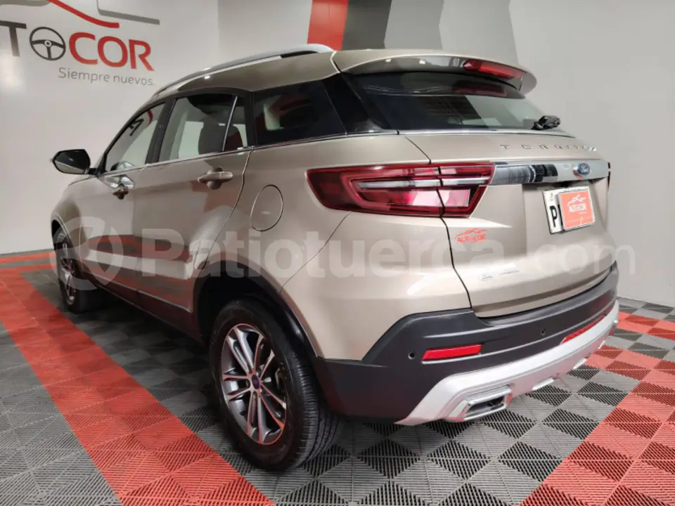 Foto 4 de Ford Territory