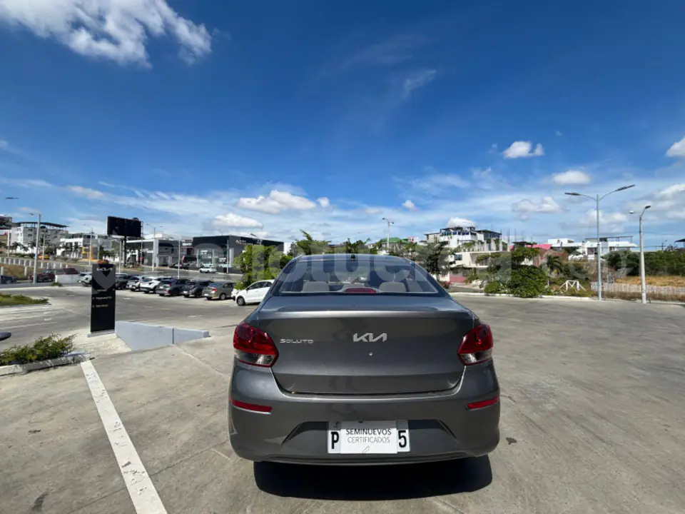 Foto 6 de Kia Soluto LX